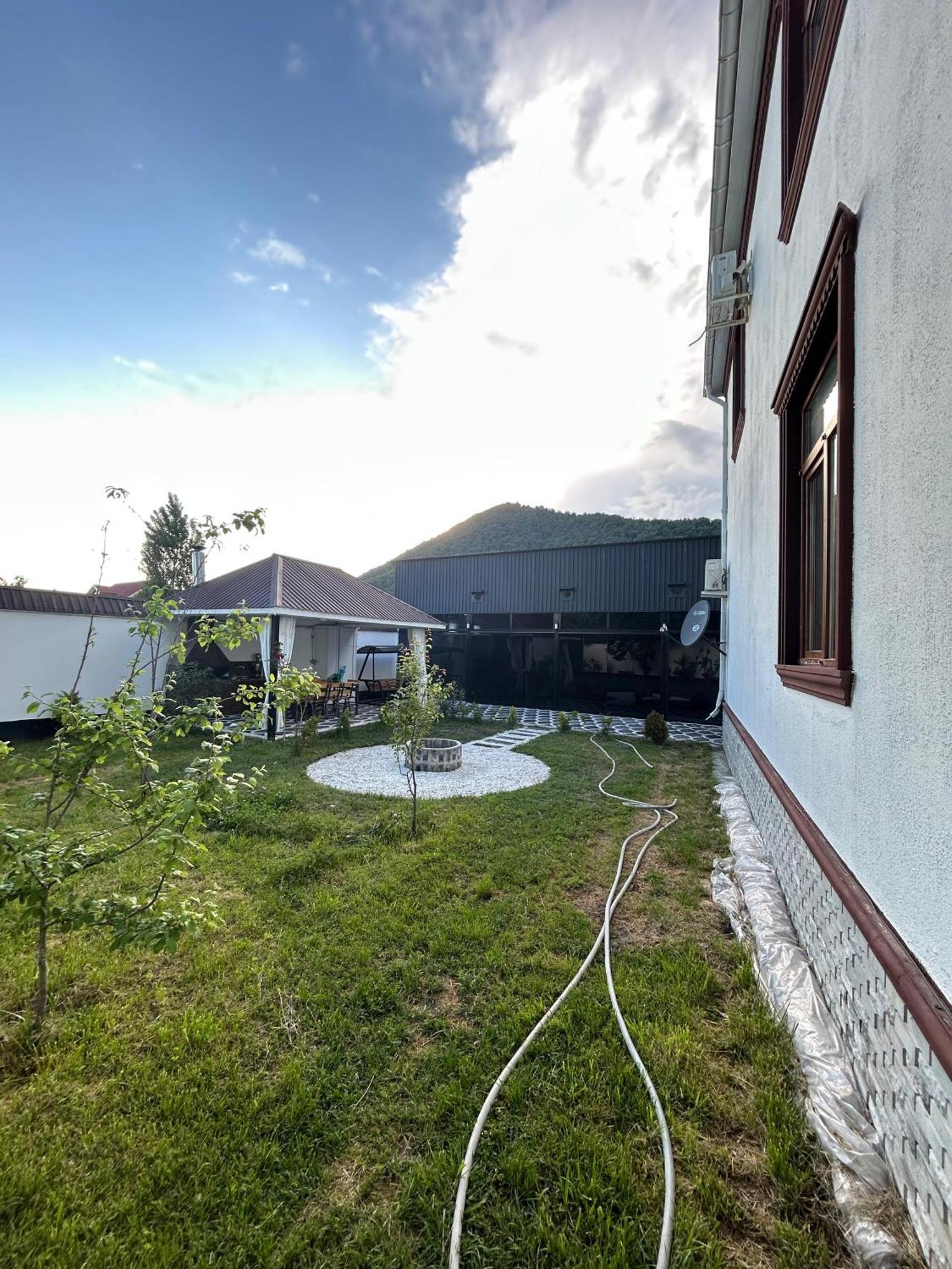 Gabala Milan Villa Exterior foto